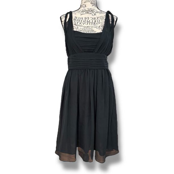 Banana Republic Dresses & Skirts - Banana Republic Size 12 M Black 100% Silk Ruched Sleeveless Dress Whimsigoth